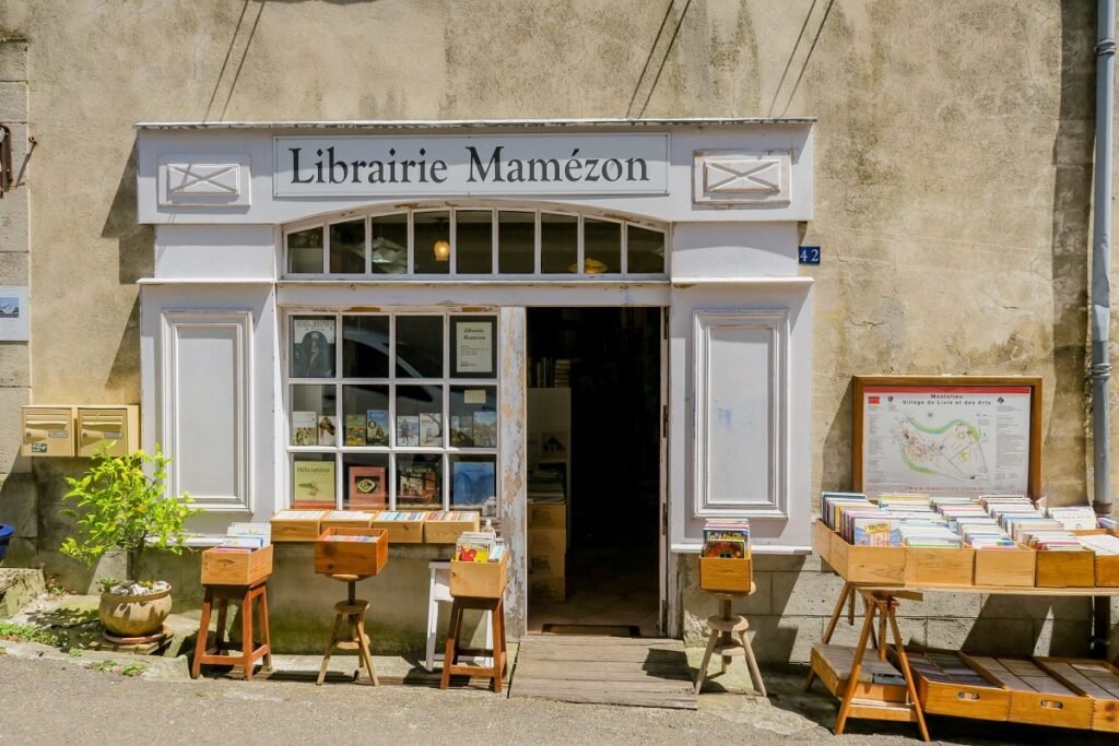Montolieu, the village of books and the arts