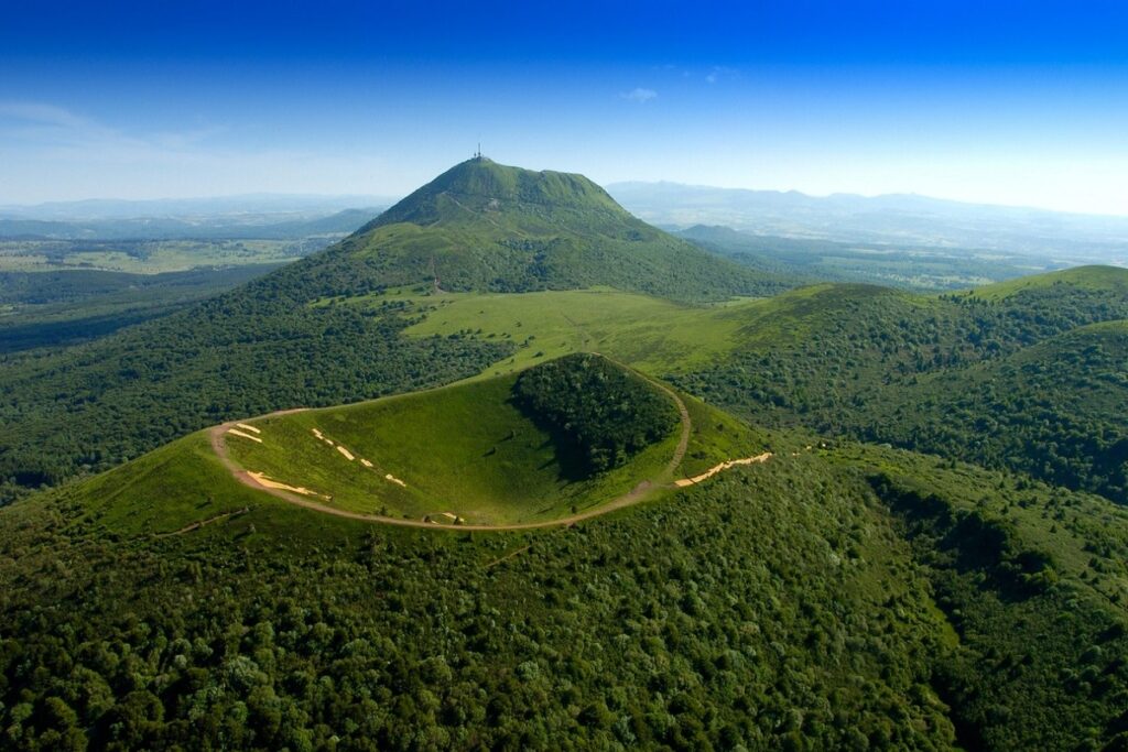 Puy de Dôme and Puy de Sancy